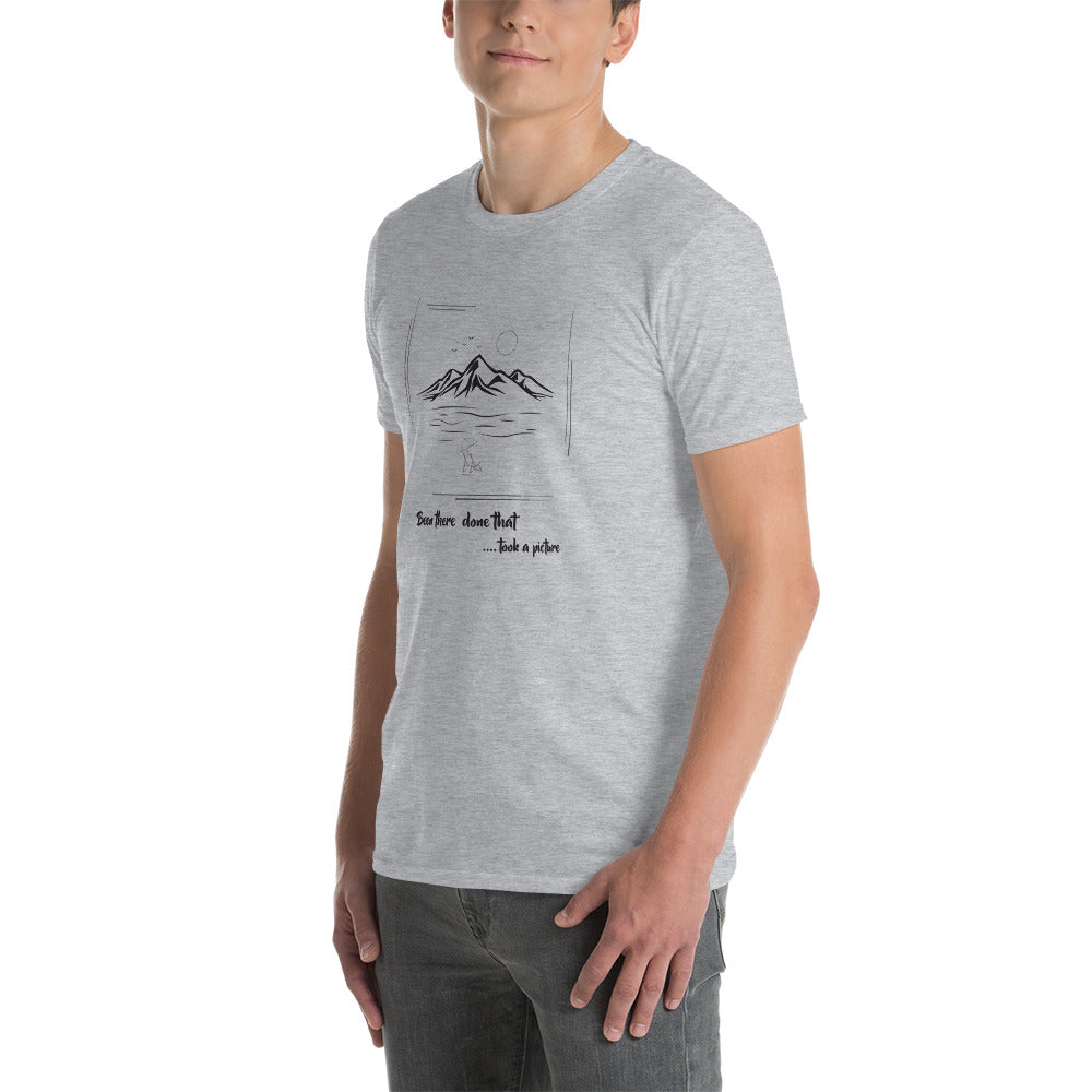 Been there took a picture - Short-Sleeve Unisex T-Shirt - HobbyMeFree